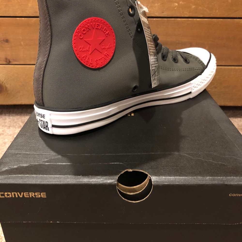 Converse CTAS High NWT men’s 8 - Picture 7 of 10